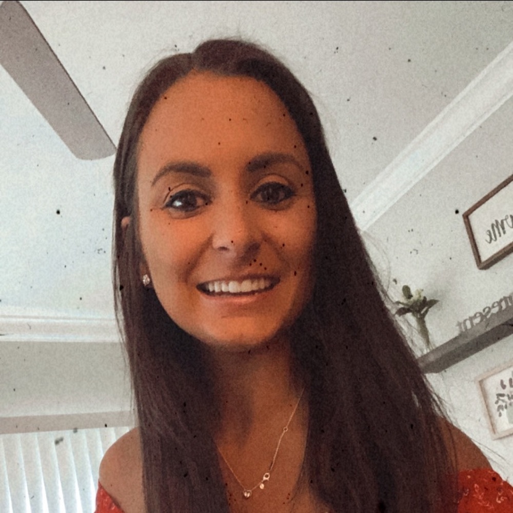 Meet your Posher, Tiffany